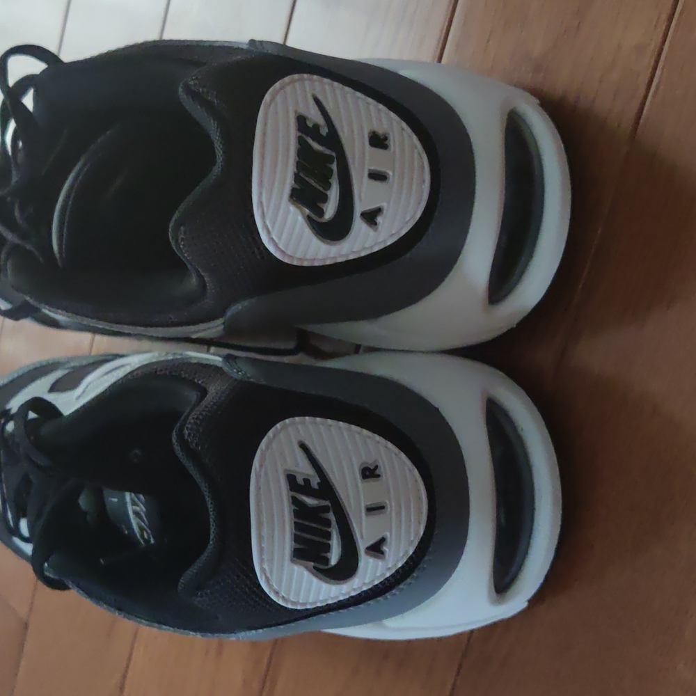 Nike Men's sneakers - Picture 9 of 12